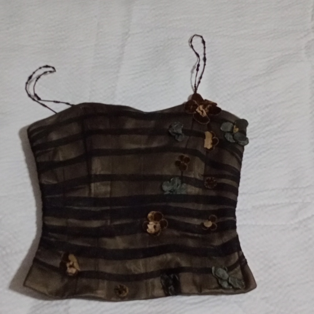 Kay Unger Beautiful top